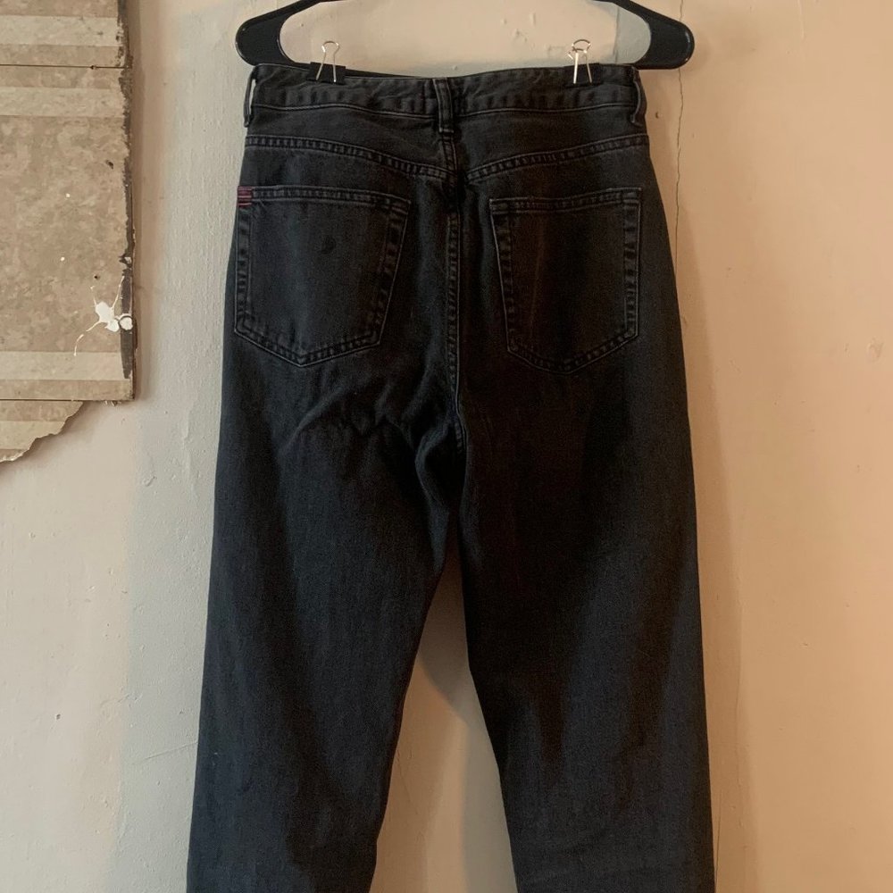 BDG High-Waisted Mom Jean- Black